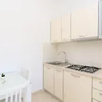 & Bari I 아파트 *
