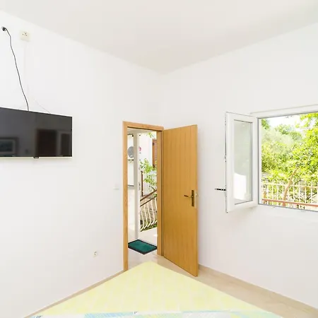 Apartment & Bari I